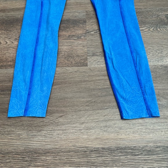 Lululemon Fast and Free High Rise Tight
25" *Ice Dye Ice Wash Cerulean Blue 4 - Picture 6 of 15